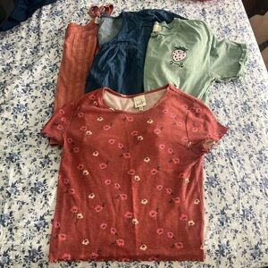 Clothes bundle